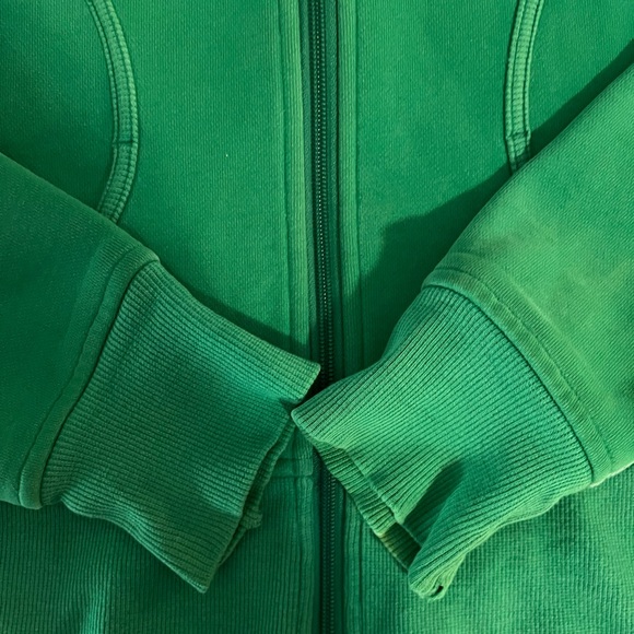 Lululemon Scuba Full Zip (Rare) - Picture 8 of 8